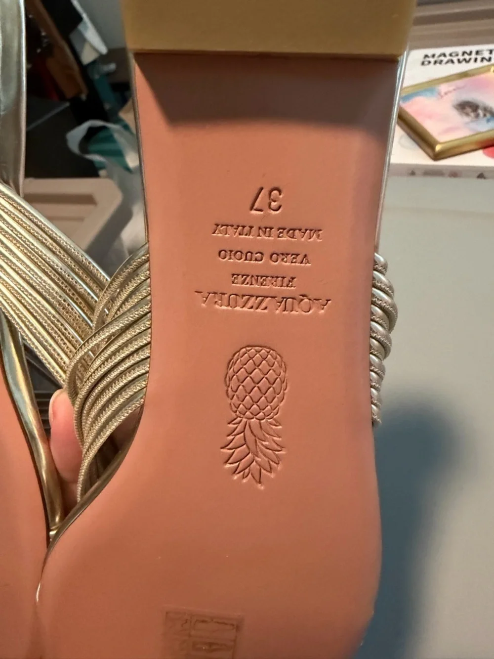 Aquazzura colour gold